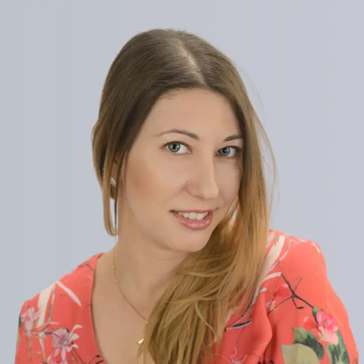 Dr Crystal Ioannou